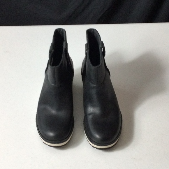 Merrell Leather Platform Ankle Booties - Picture 3 of 10